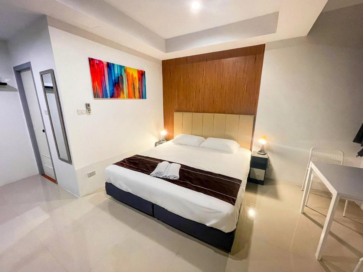Hotel Kefir Phuket Kamala Beach Esterno foto